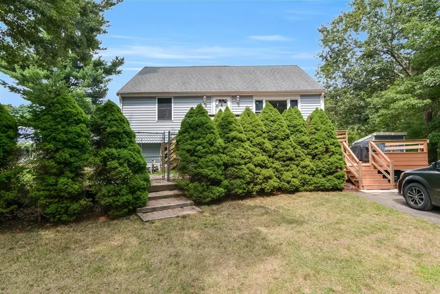 4 Lazy Lane, Norton, MA 02766