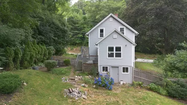 Southbridge, MA 01550,227 Eastford Rd