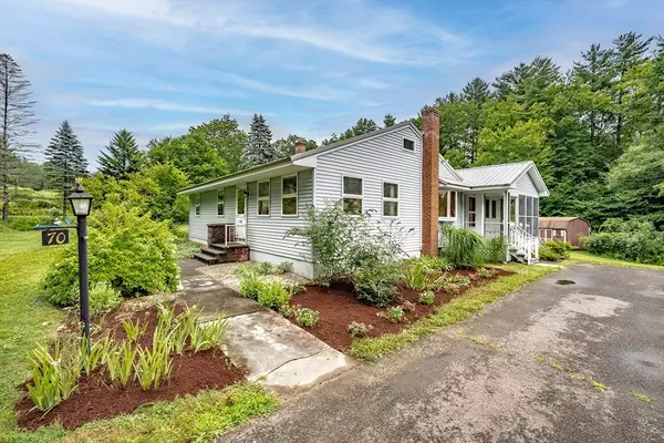 70 Nash Hill Rd, Williamsburg, MA 01096