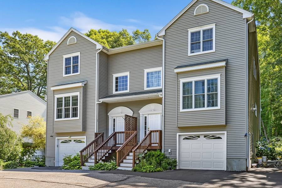 33 Church St #33, Grafton, MA 01519