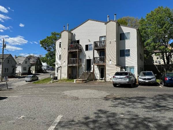 20 Powell St #2, Lowell, MA 01851