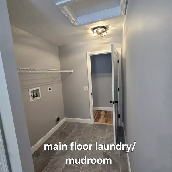 Plymouth, MA 02360,141 Roxy Cahoon Rd