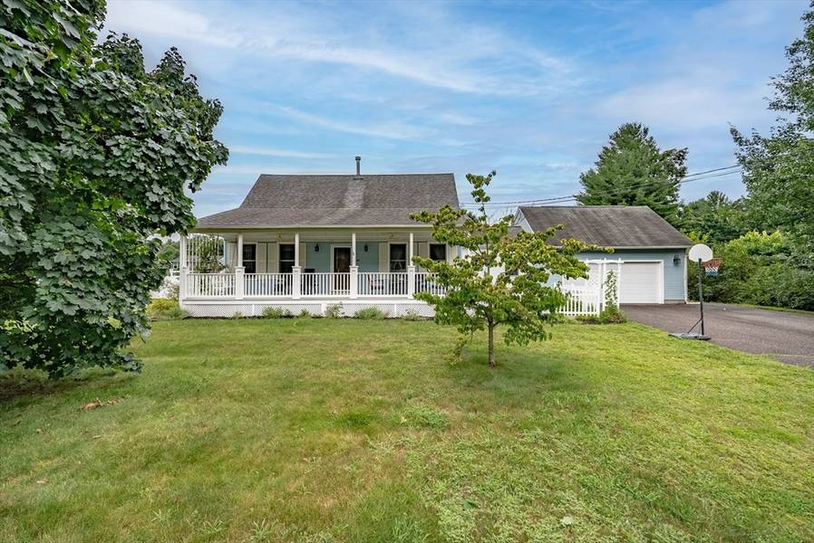 25 East Glen Drive, Westfield, MA 01085