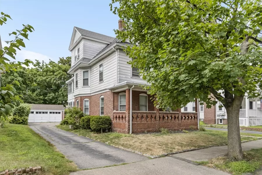 94 Harlow St, Arlington, MA 02474