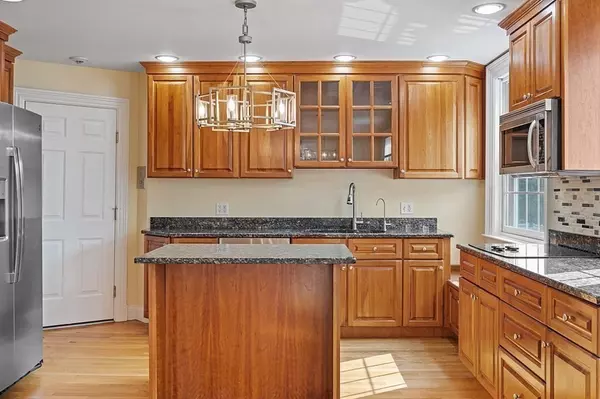 5 Porter Rd #201 Andover, MA 01810