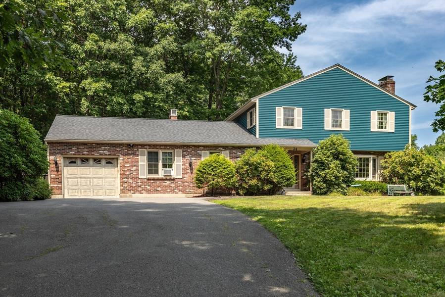 24 Slack Brook Road, Leominster, MA 01453