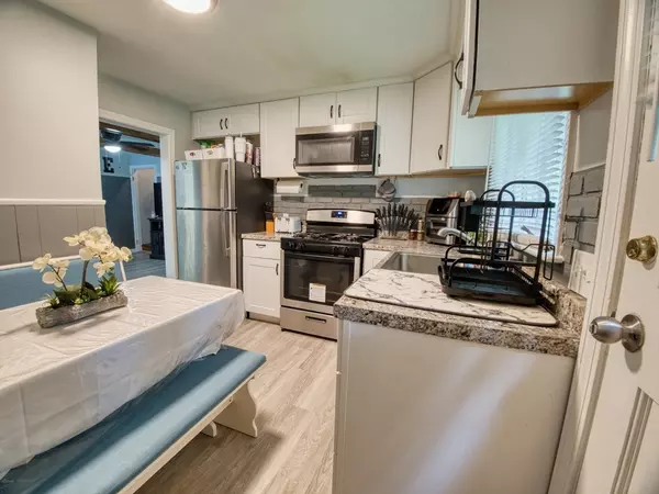 Southbridge, MA 01550,128 River St