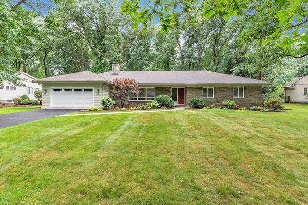 77 Magnolia Cir, Longmeadow, MA 01106