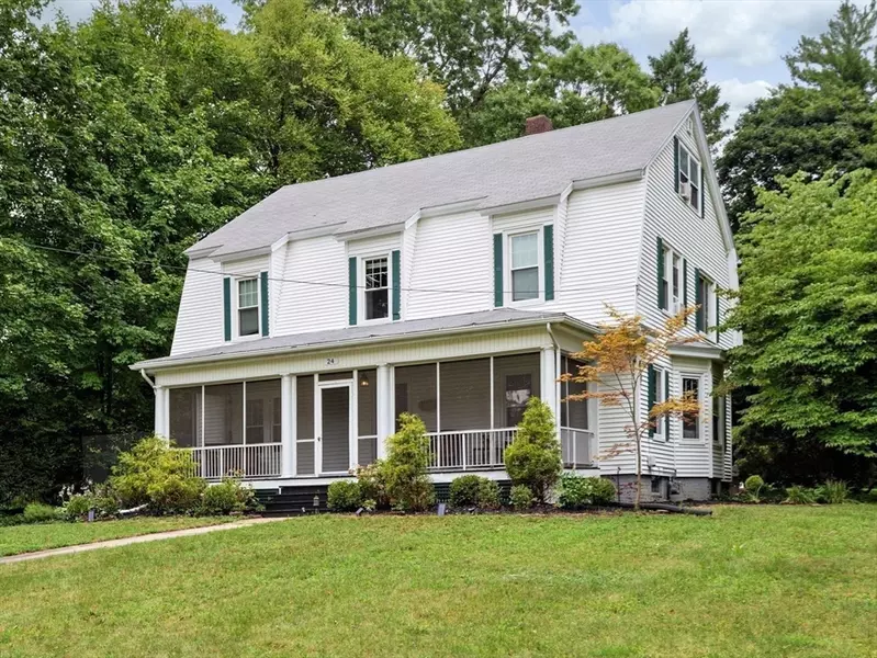 24 Crescent Road, Longmeadow, MA 01106