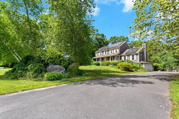 Westport, MA 02790,84 Meadowbrook Ln