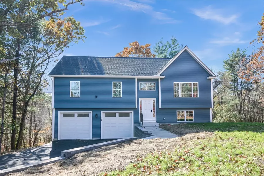 31 Lake Rd., Brookfield, MA 01506