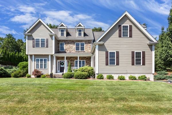 24 Symphony Dr, Franklin, MA 02038