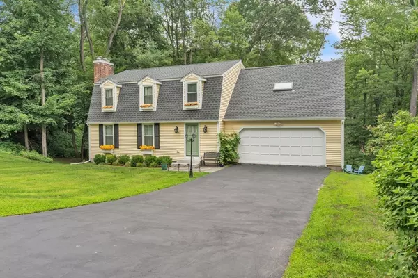 Deerfield, MA 01373,24 Meadow Wood Drive