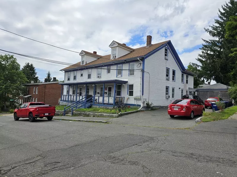 14-18 Park St, Ware, MA 01082