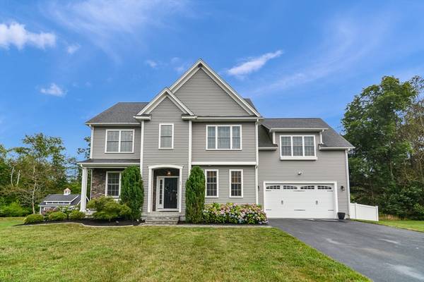 44 Sergeant Harrington Dr, Swansea, MA 02777