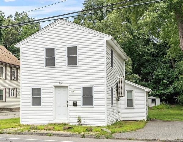 261 Sterling St, Clinton, MA 01510