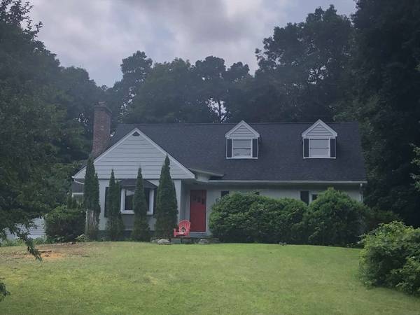 6 Merrill Road, Wilbraham, MA 01095