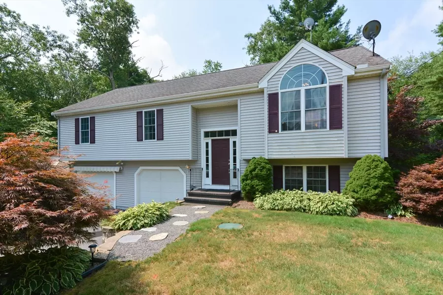 146 Oak St, Norton, MA 02766