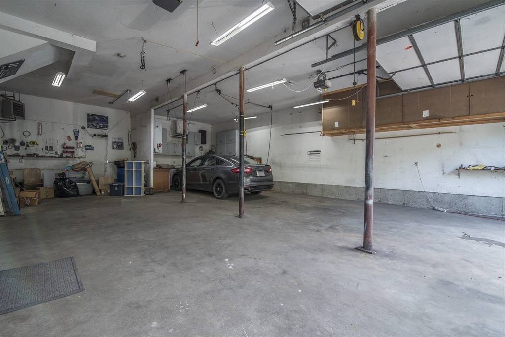 Belchertown, MA 01007,769 Federal St