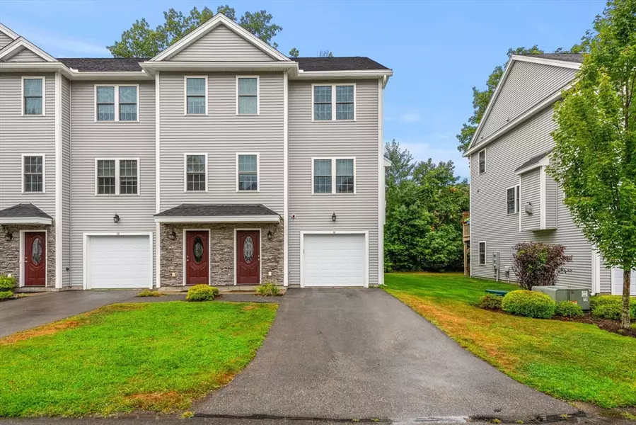 4 Starfish Way #C, Salisbury, MA 01952