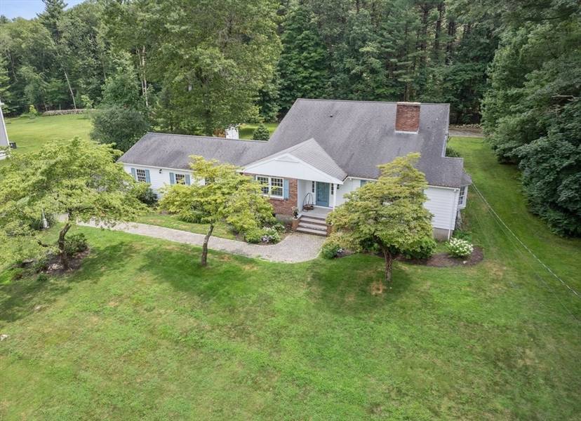 203 Farm Lane, Westwood, MA 02090