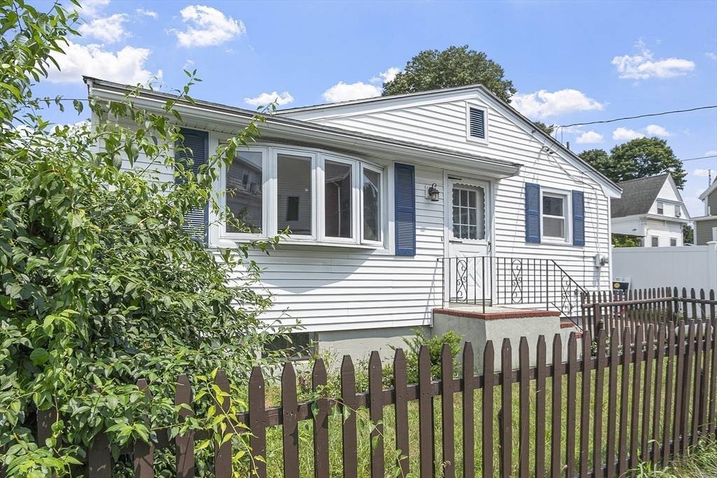 Lynn, MA 01902,33 Wardwell Ave