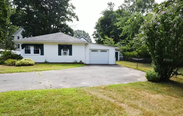 Middleboro, MA 02346,3 Pearl Ct