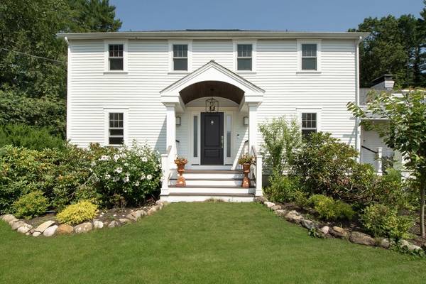 21 Herring Weir Rd, Duxbury, MA 02332