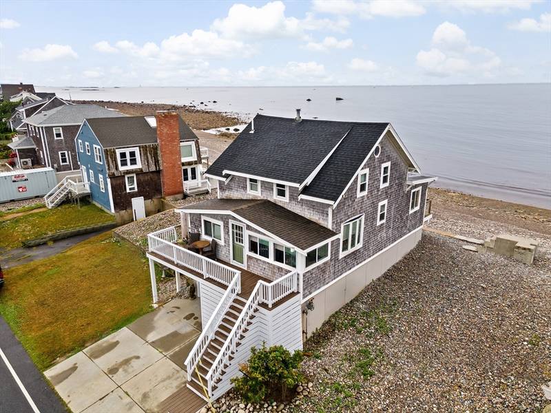 120 Oceanside Dr, Scituate, MA 02066