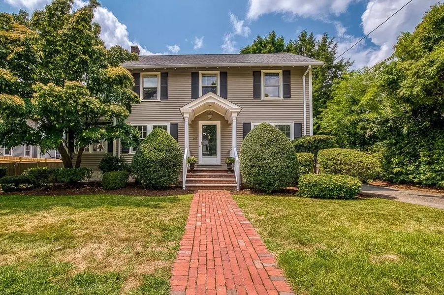 267 Manning St, Needham, MA 02492