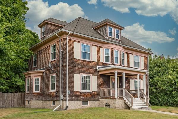 99 Payson Ave, Rockland, MA 02370