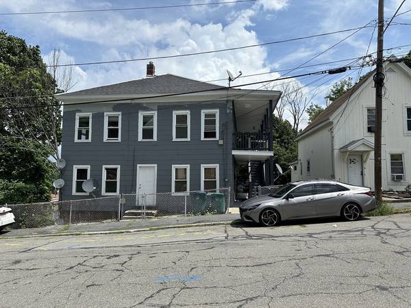 37 Albee St, Fitchburg, MA 01420