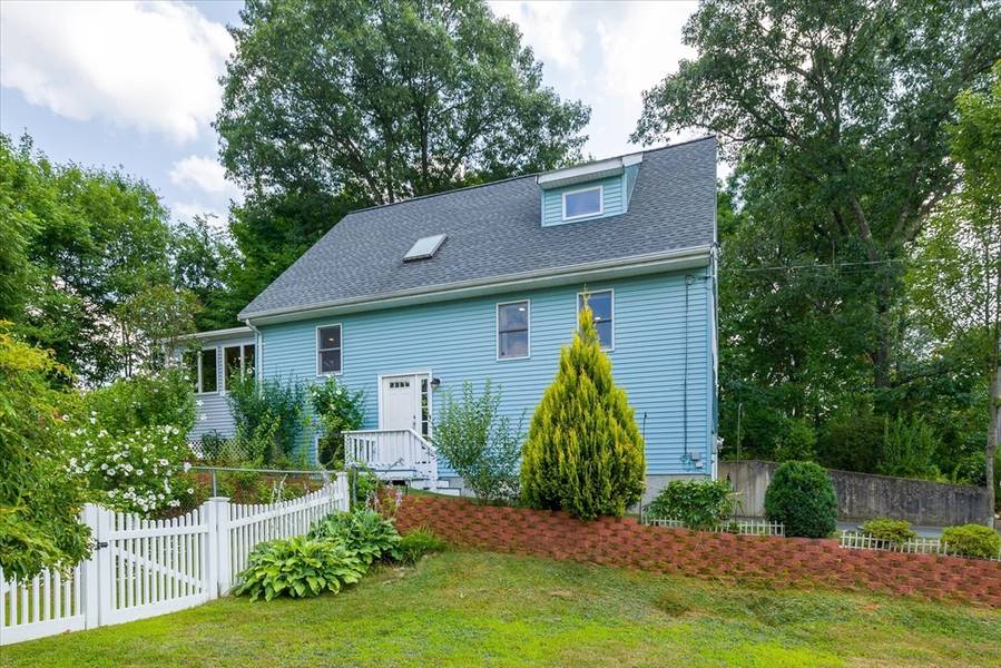 18 Baldwin Avenue, Marlborough, MA 01752