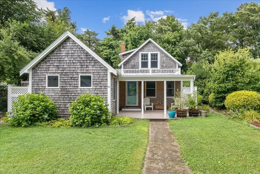 46 Salt Marsh Ln, Bourne, MA 02559