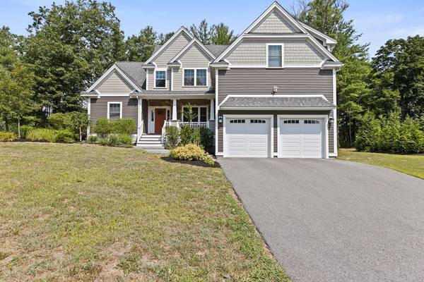 23 Lewis Dr, Middleton, MA 01949