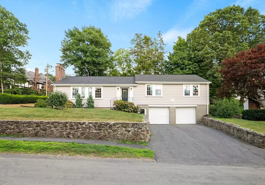 73 Concord, Needham, MA 02494