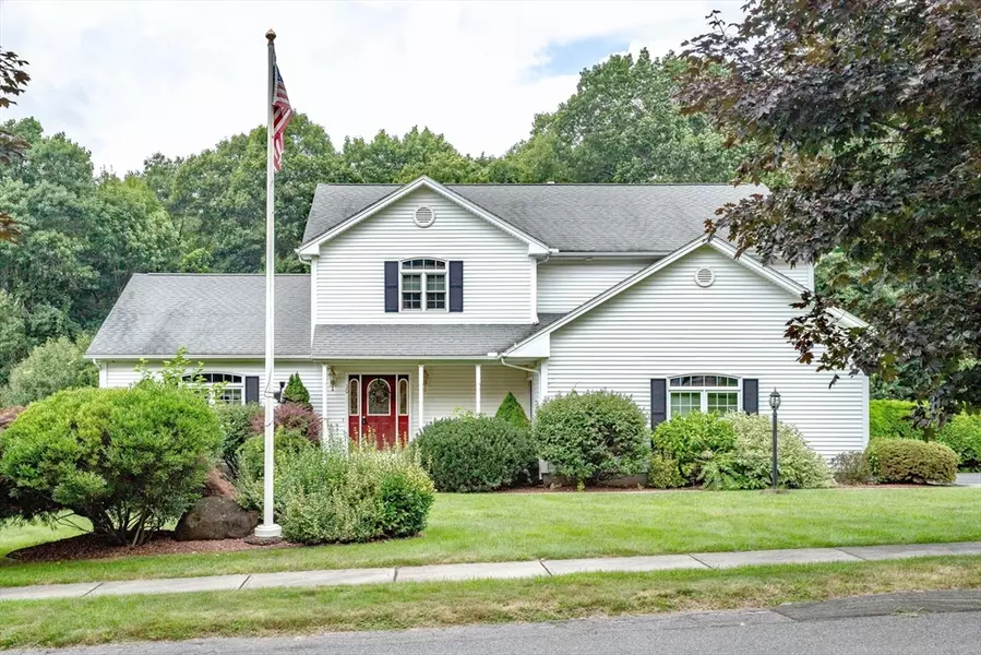 30 Jeanne Marie Drive, Westfield, MA 01085