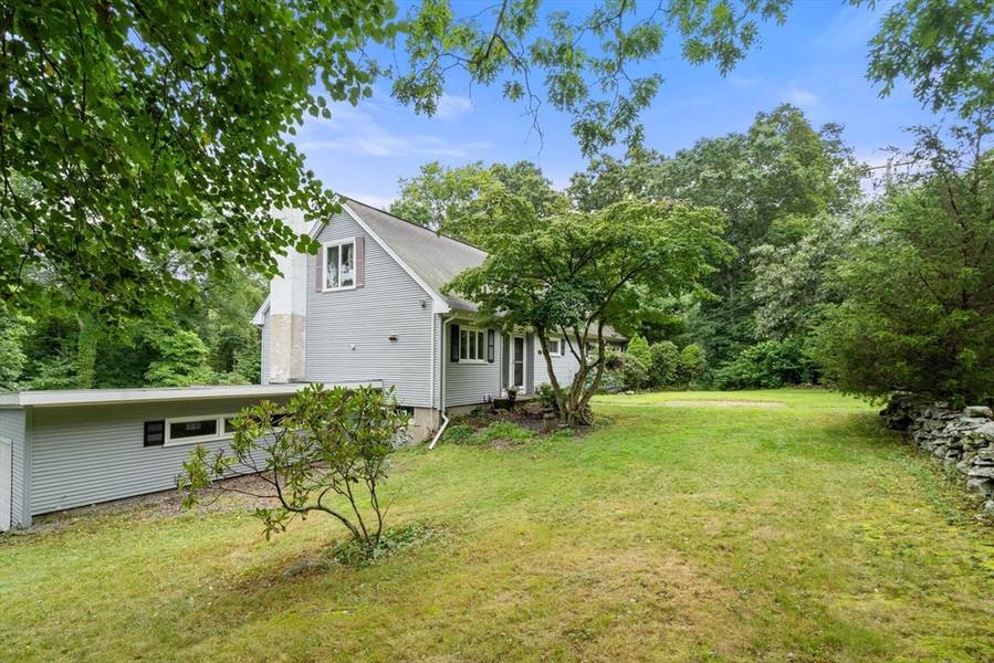 180 Fairview Avenue, Rehoboth, MA 02769