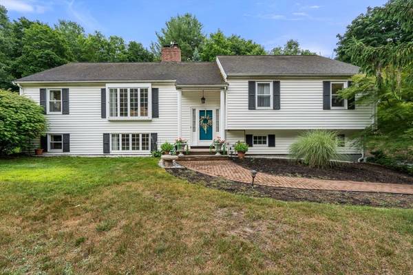 1 Westover Drive, Lynnfield, MA 01940