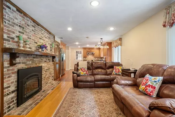 Lynnfield, MA 01940,1 Westover Drive