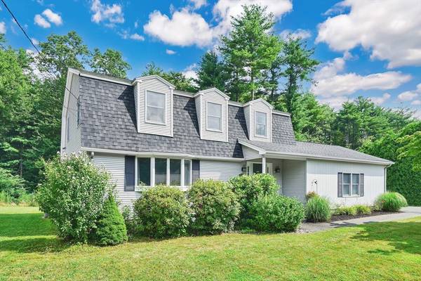 30 Sunnyside Ter, Wilbraham, MA 01095