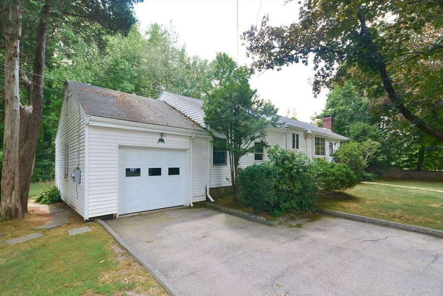 142 Bacon Street, Natick, MA 01760