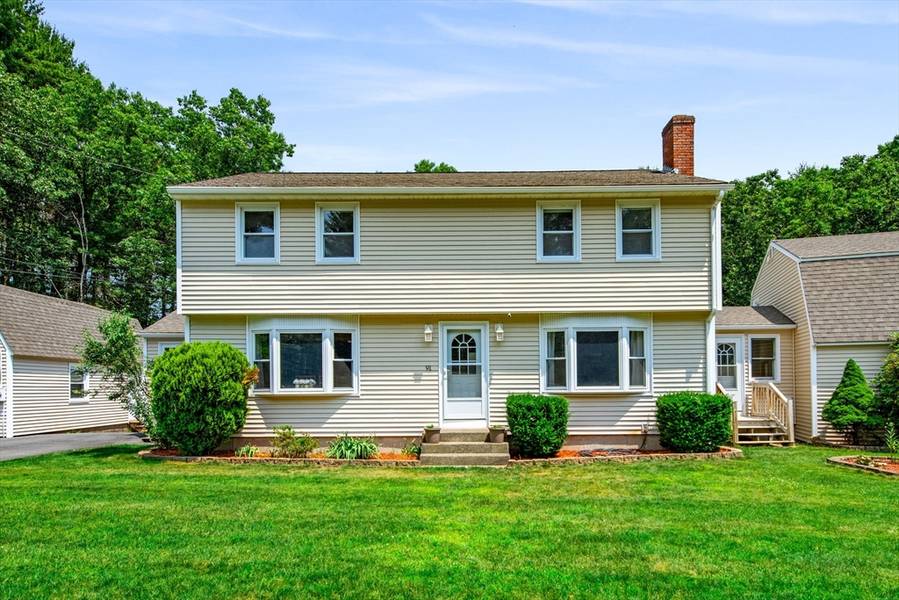 91 Ronald Dr, Tewksbury, MA 01876