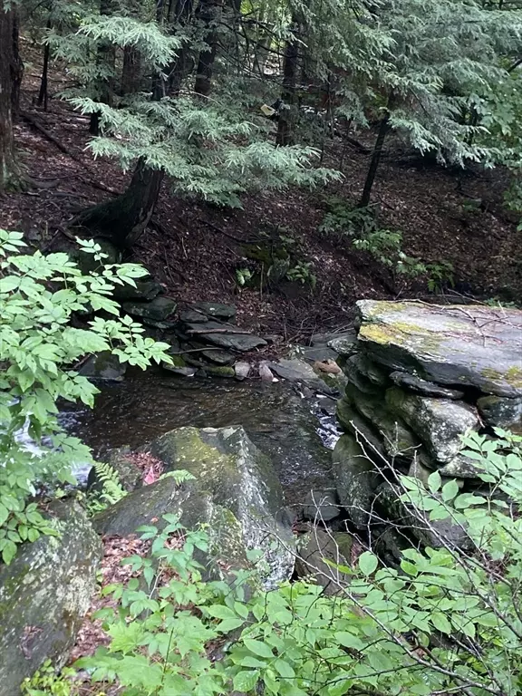 Heath, MA 01346,5 Waterfall Dr