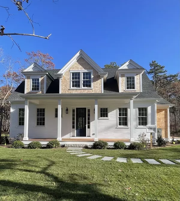 13 Holly Bear Lane, Edgartown, MA 02539