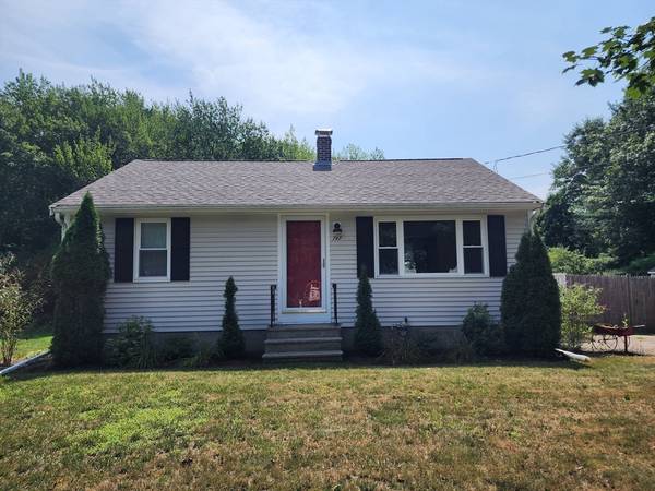 747 Central St, East Bridgewater, MA 02333