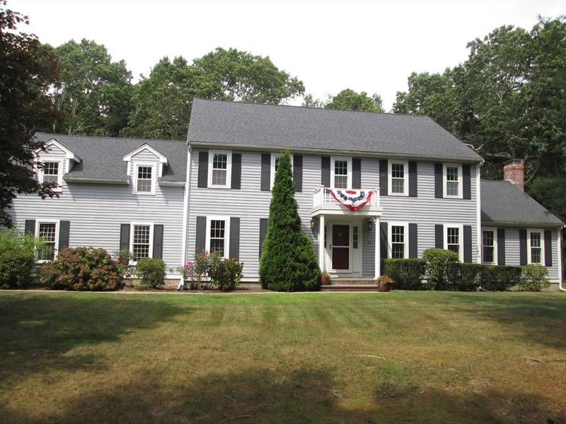 26 Holly Tree Drive, Kingston, MA 02364