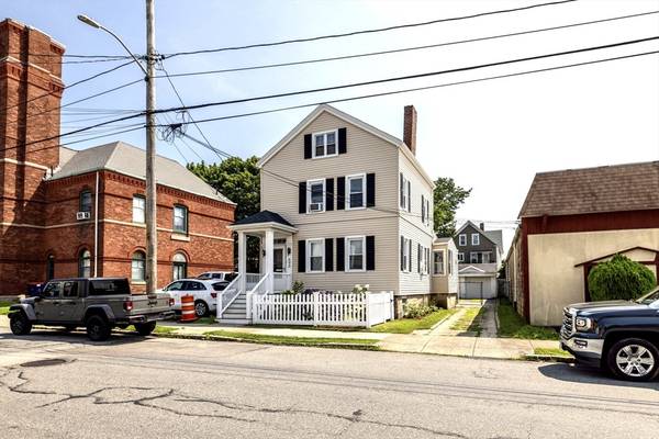 690 Cottage St, New Bedford, MA 02740