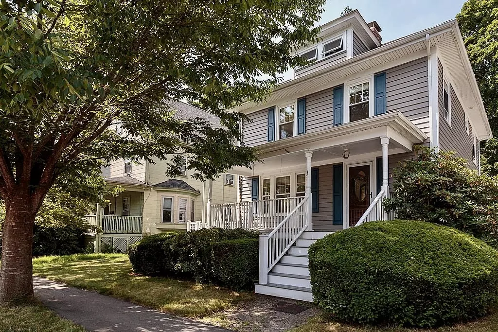 Milton, MA 02186,37 Huntington Road