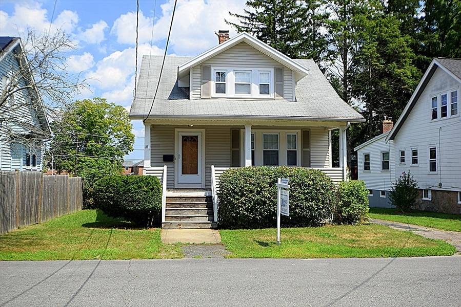 37 Overlook Ave, Brockton, MA 02301